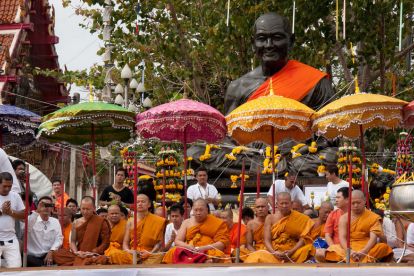  - Thailand-Wat-Bang-Phra(flickr.com-Michael_LaPalme)