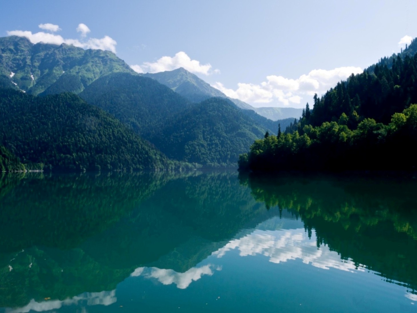 абхазия озеро рица и голубое озеро